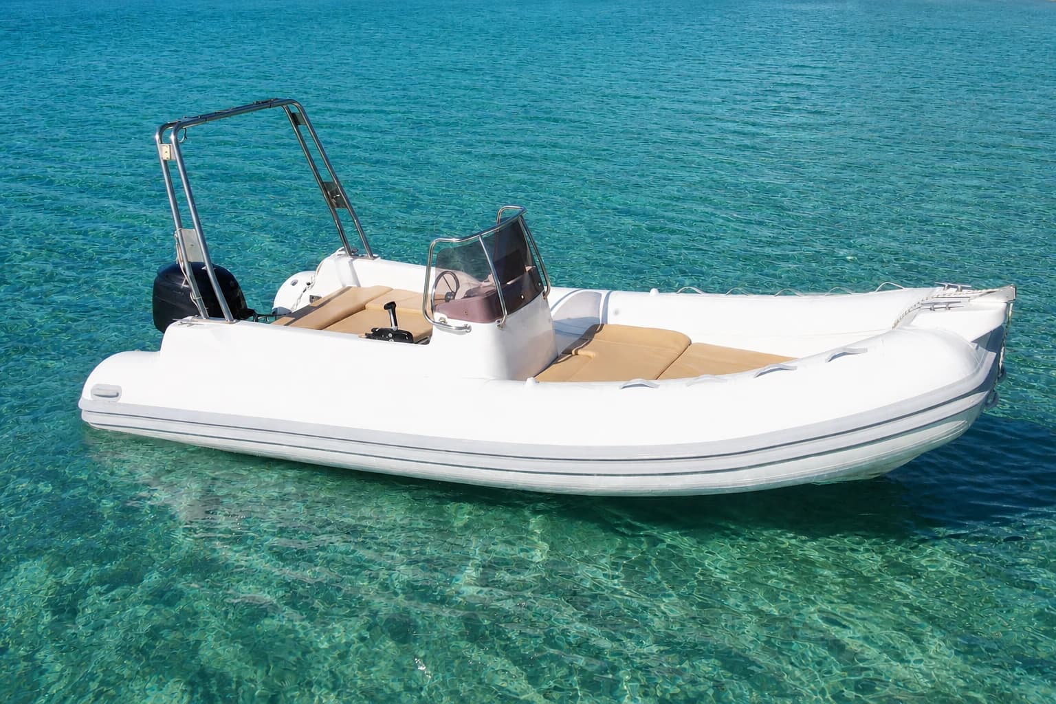 L'isola del Gabbiano — Boats