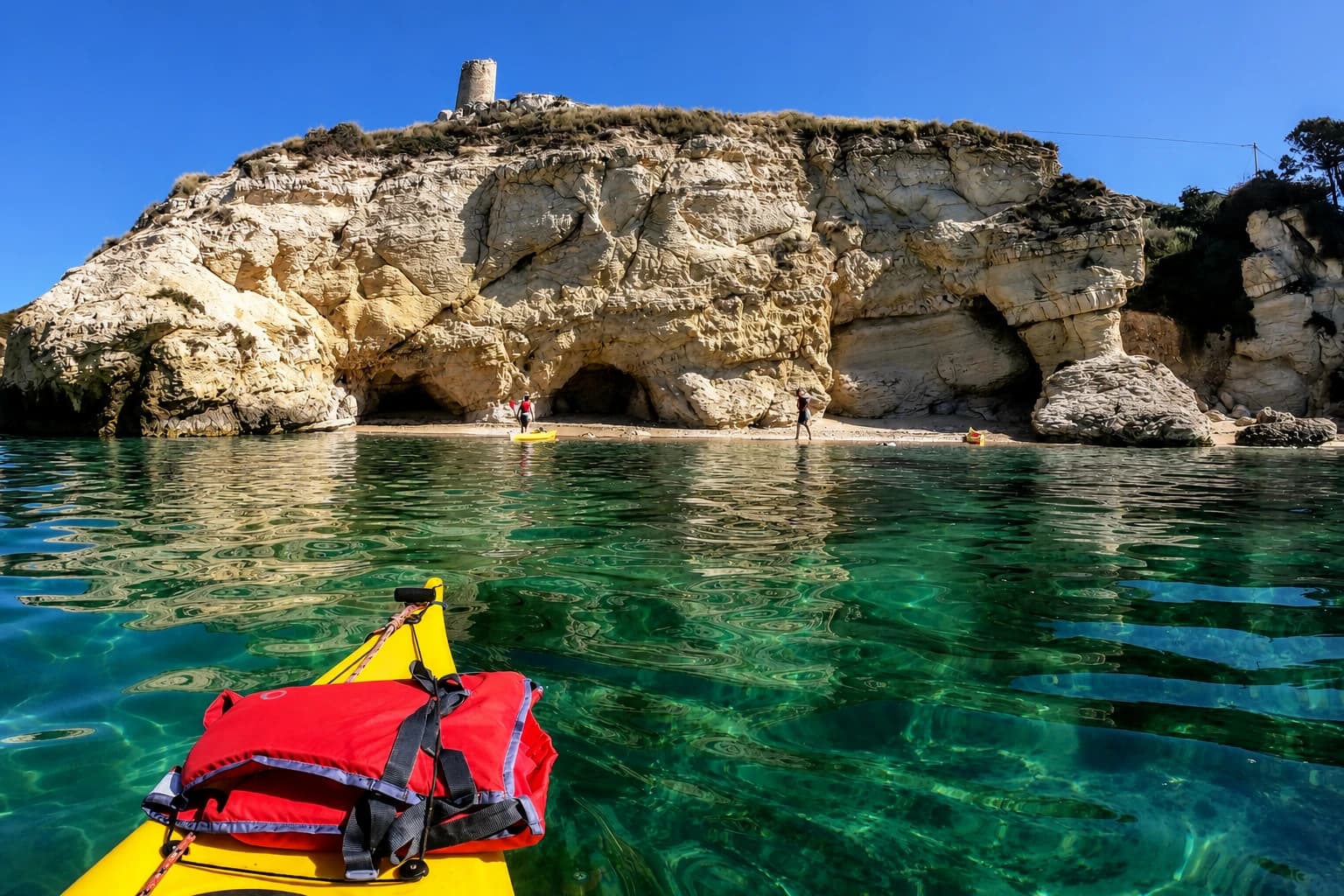 Devil's Saddle kayak adventure — Excursions