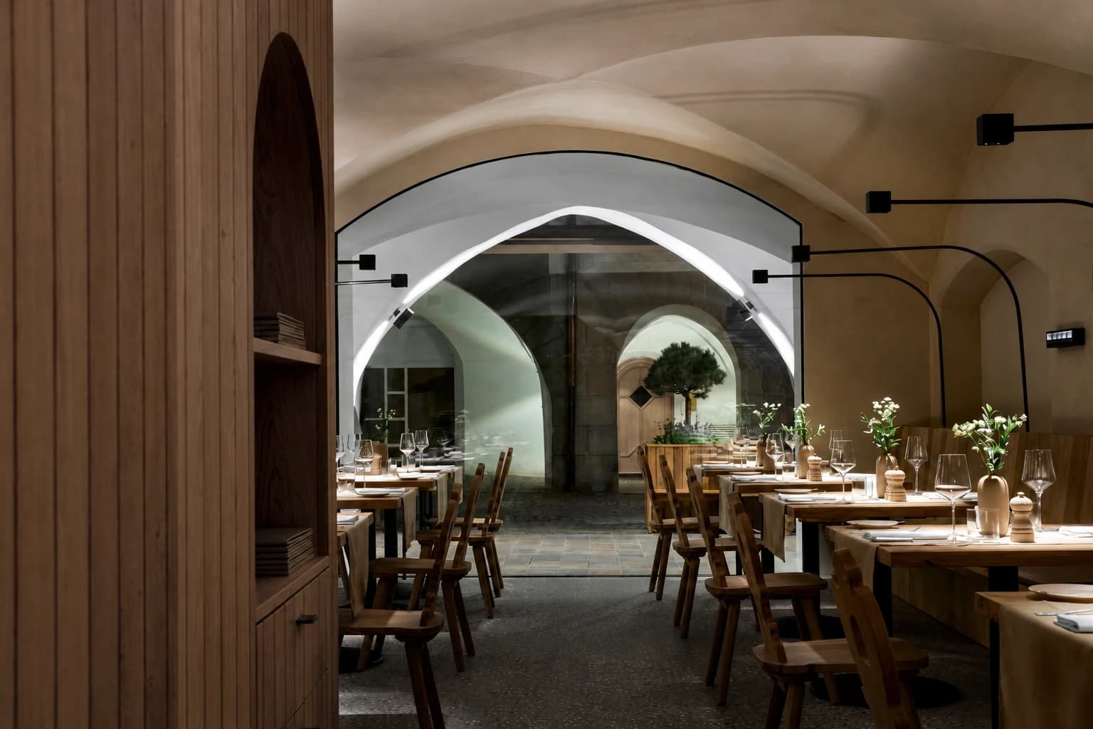Italo Bassi Confusion Restaurant — Restaurants