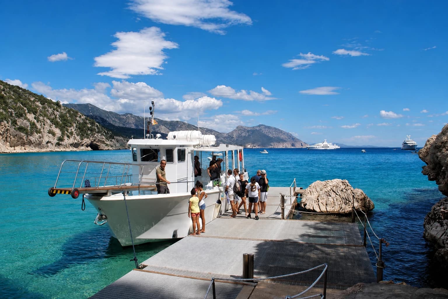Consorzio Noleggiatori Cala Gonone - Sea Taxi — Transfers